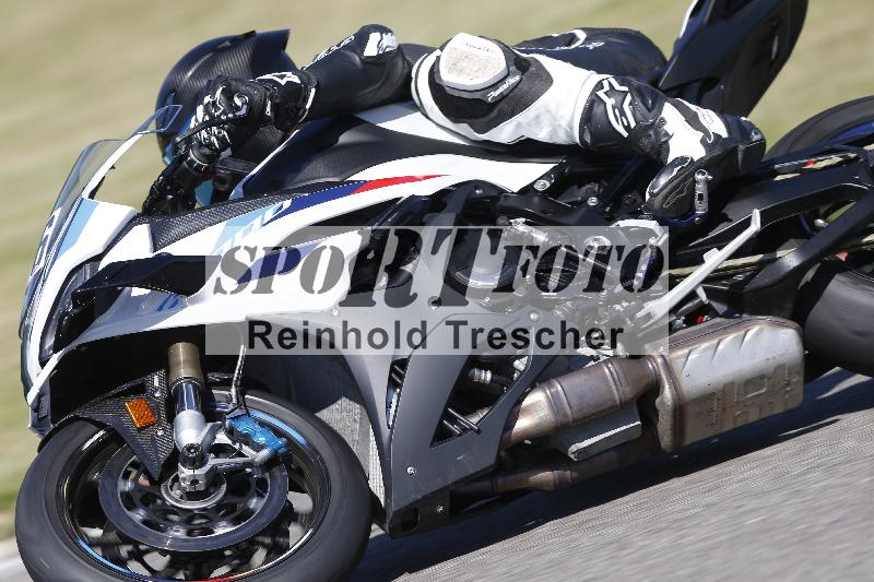 /Archiv-2025/16 16.05.2025 PROMAX ADR/Gruppe gruen/666